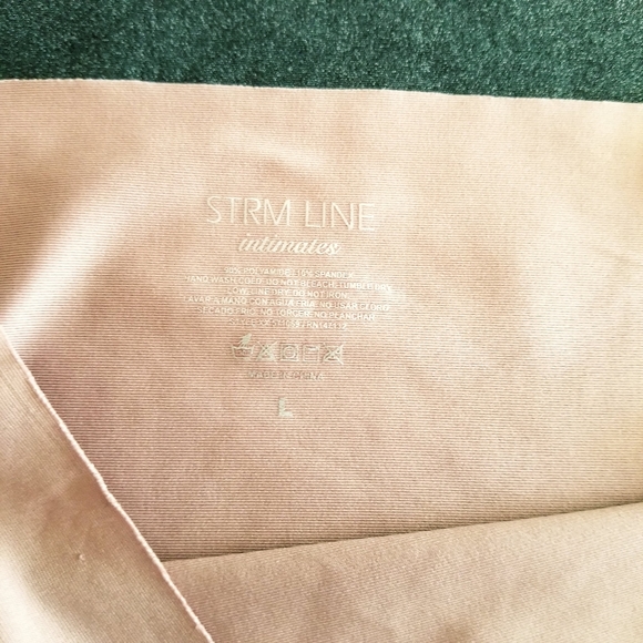 STRM Line Intimates High Waist Seamless Panties - Picture 2 of 4